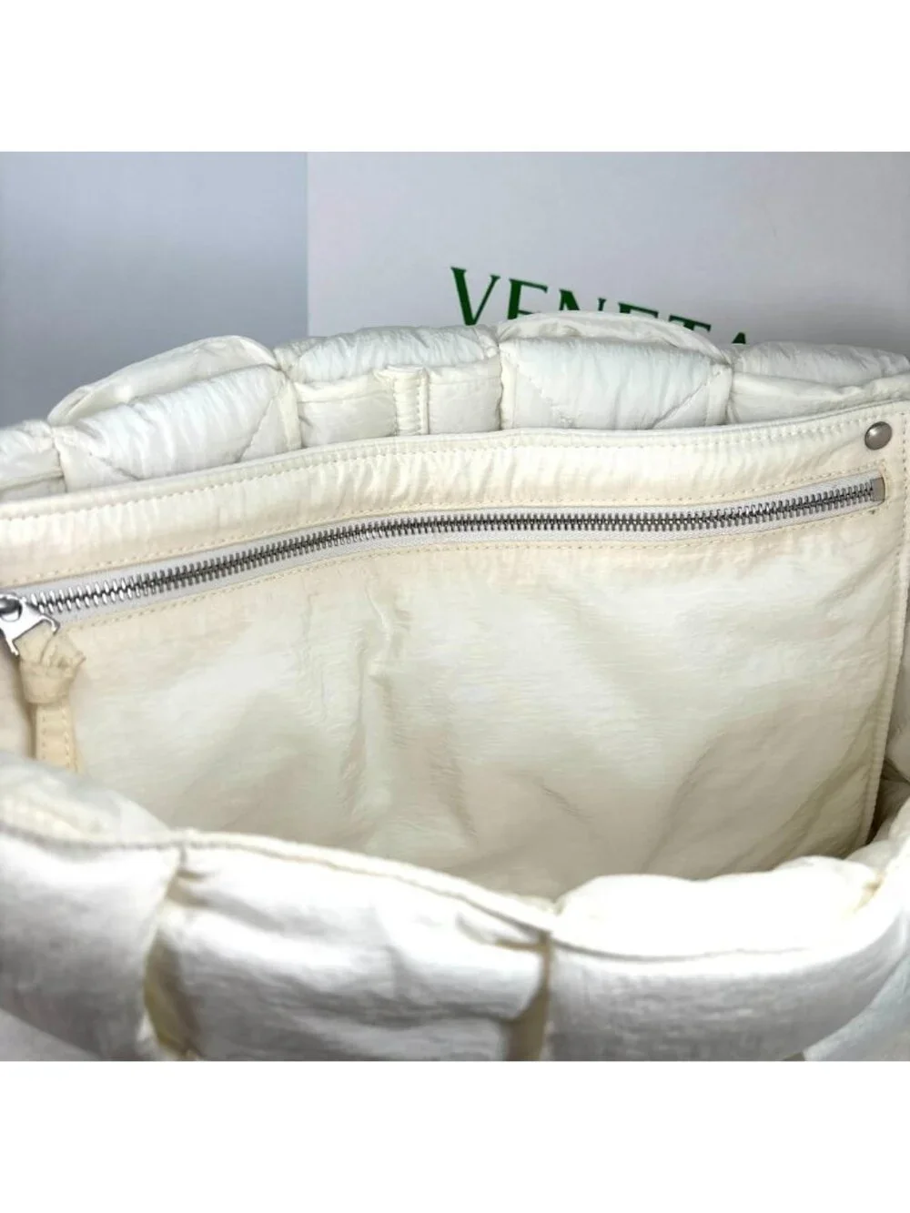 Bottega Veneta Shoulder Bag Padded Intrecciato